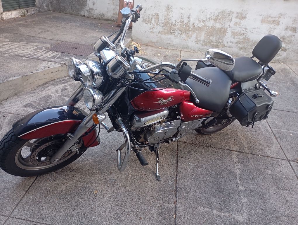 Hyosung Aquila 250cc