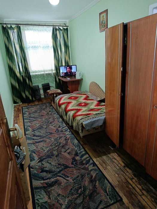 Оренда кімнати в гуртожитку по вул. Дністерська