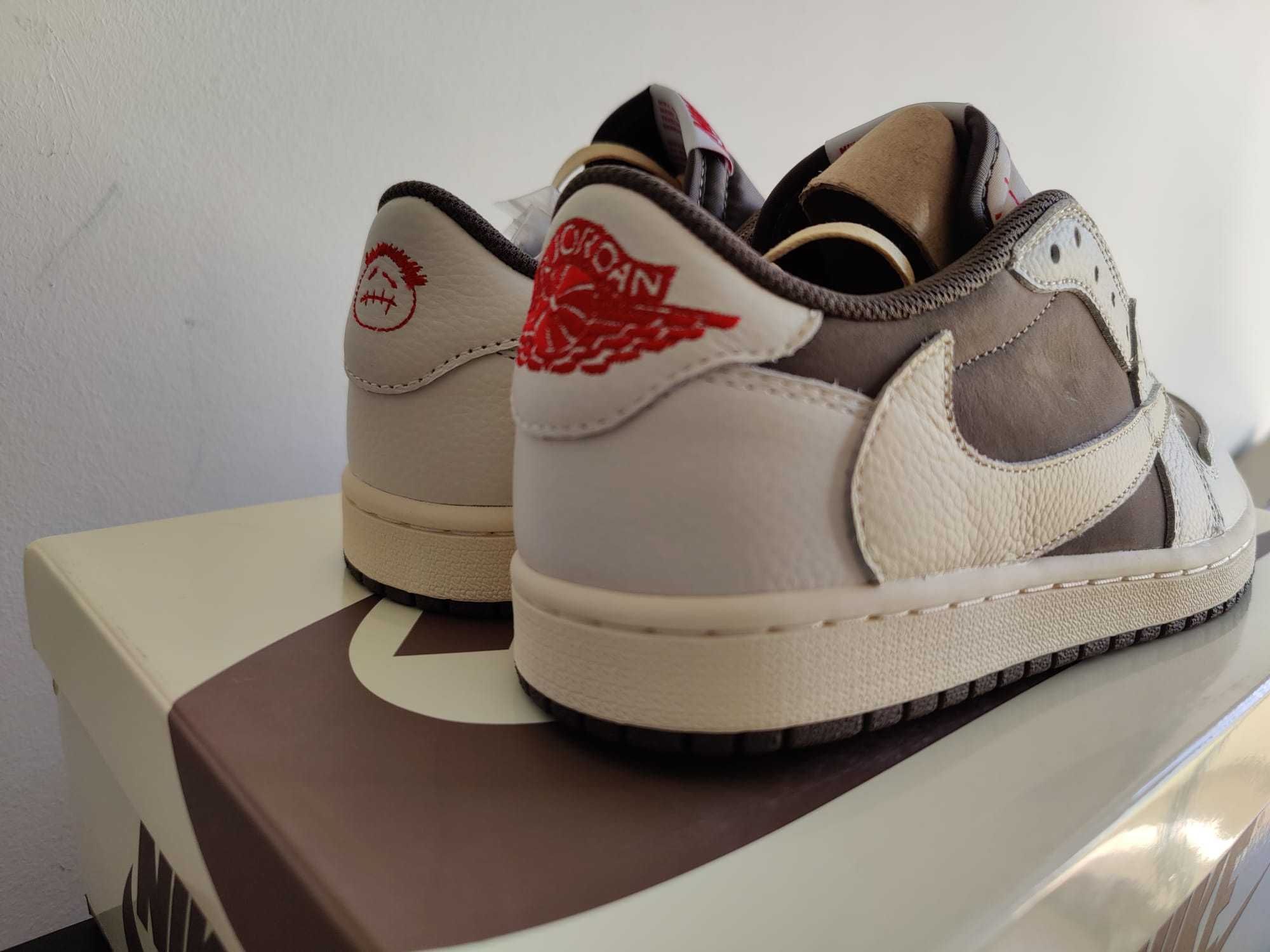 Nike Jordan 1 Low Retro Travis Scott Reverse Mocha