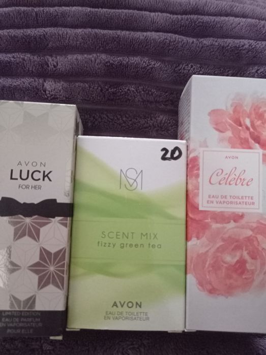Zestaw zawiera 3szt avon