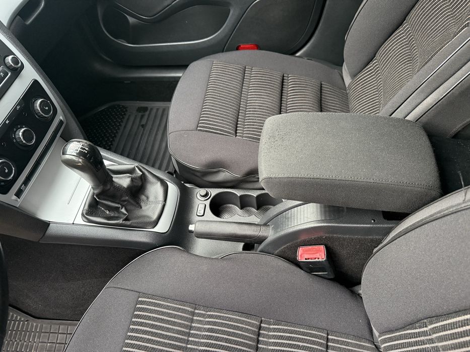 Продам шкода А5 рестайлинг 1.6 газ бензин