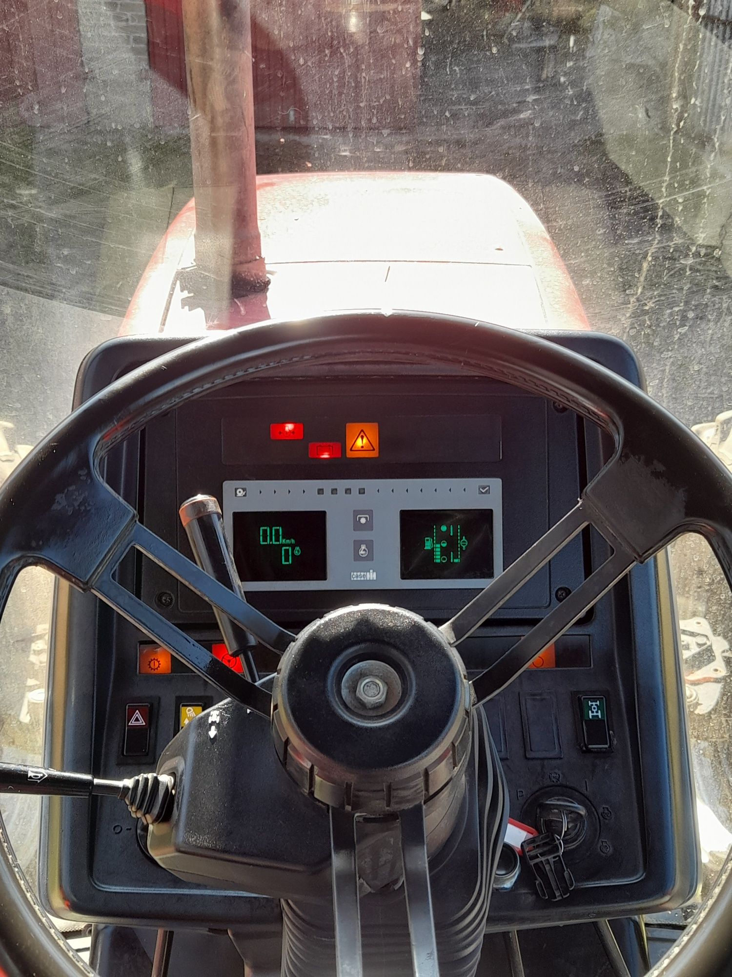 Case model 5130.
