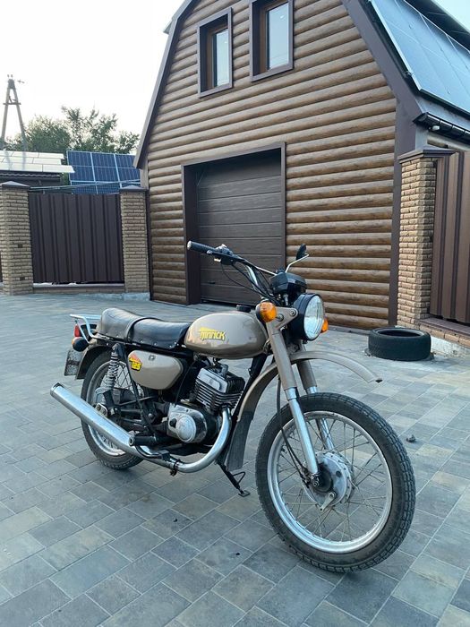 Мінск -125 Оригінал гарний стан.