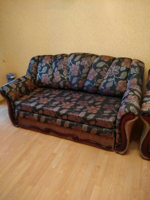 Ремонт диванов ,перетяжка мягкой мебели. г. Днепр