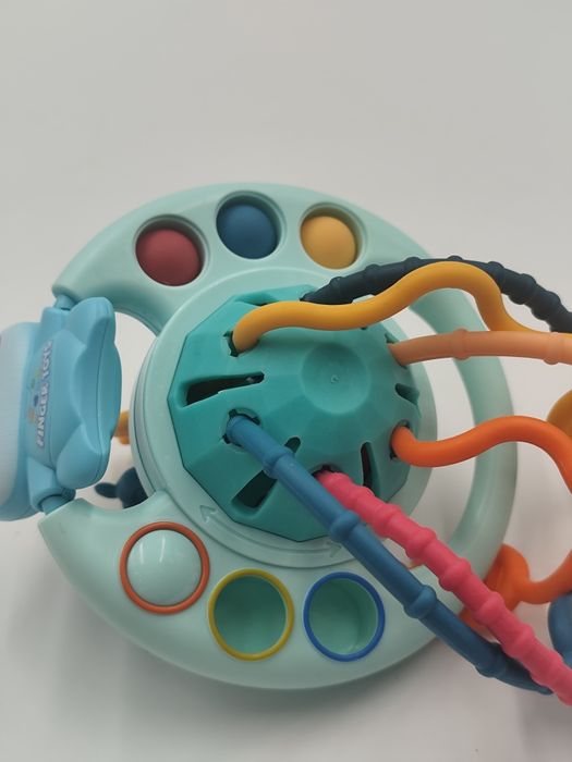 Interaktywna grzechotka sensoryczna niedźwiadek Finger Toys stan b.dob