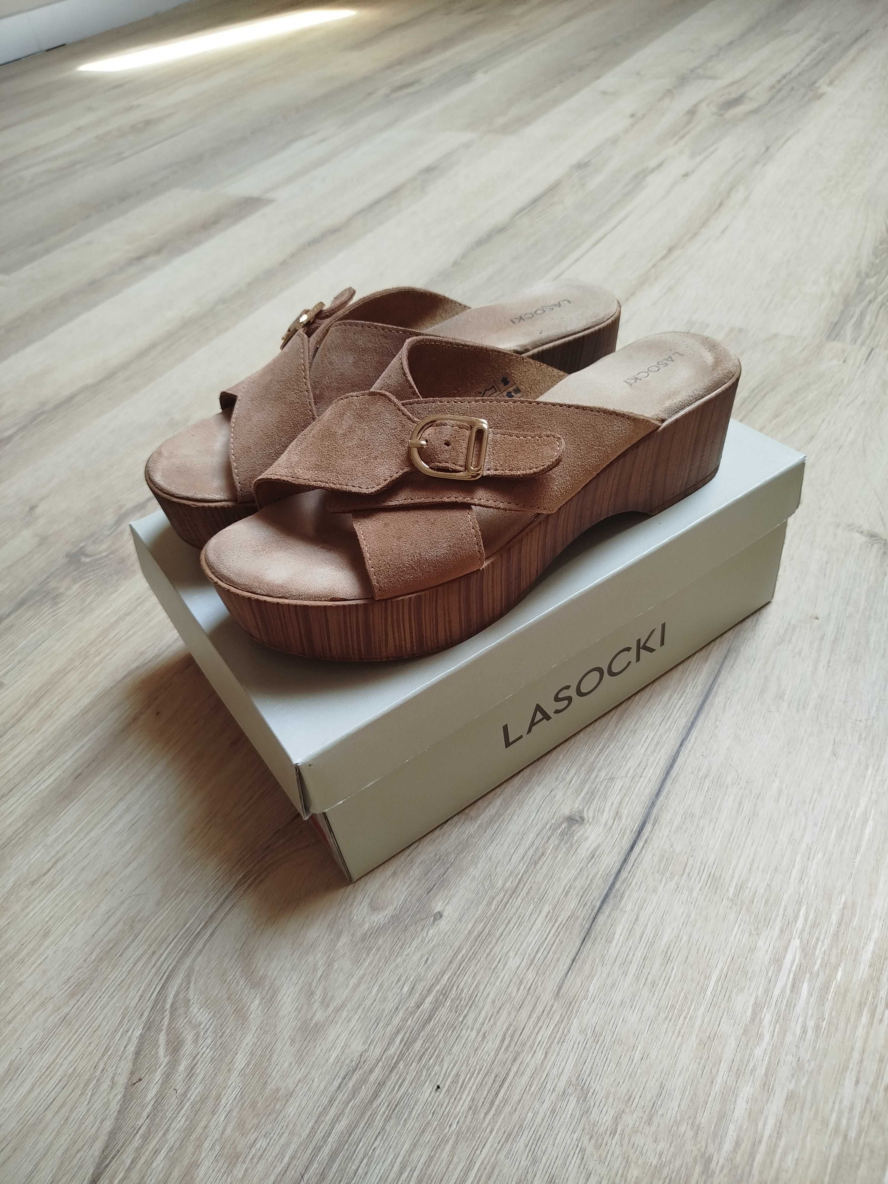 Klapki damskie Lasocki