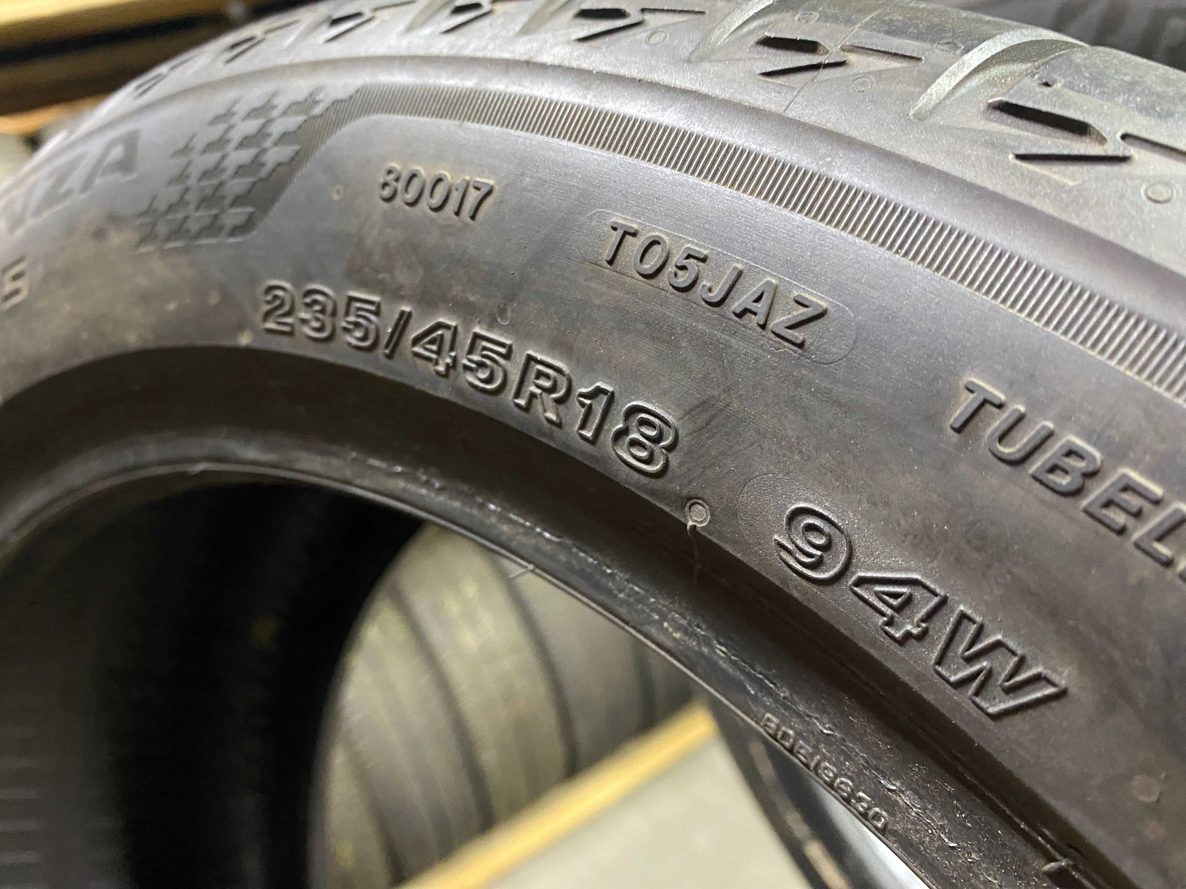Літні шини 235/45R18 Bridgestone Turanza T005 2шт 6+мм