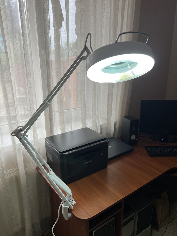 Лампа-лупа LED (настільна) Magnifier Lamp