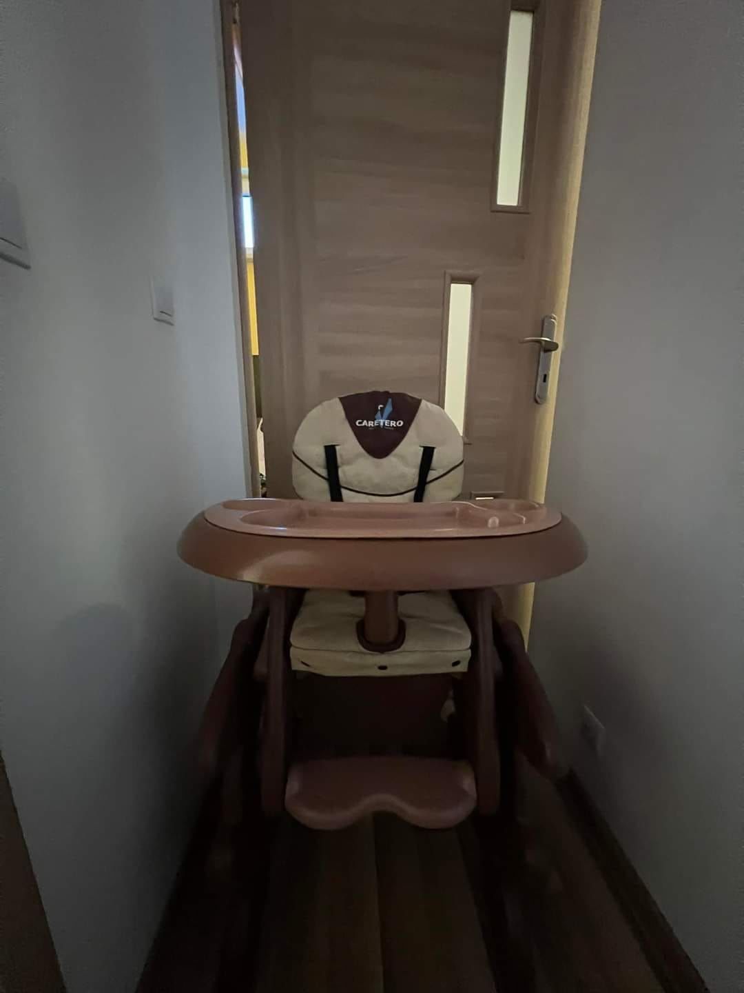 Stolik,krzesełko dla dzieci Caretero