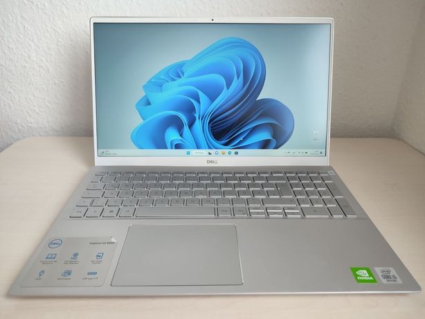 Ігровий ноутбук Dell Inspiron 15 RAM16/SSD256/MX330