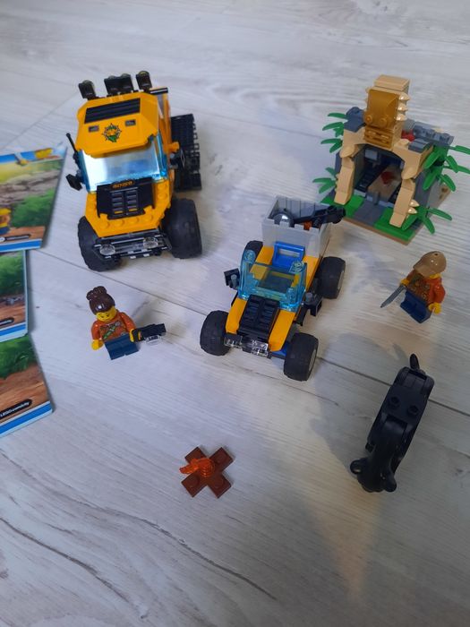 Lego city 60159 misja polgonsienicowa