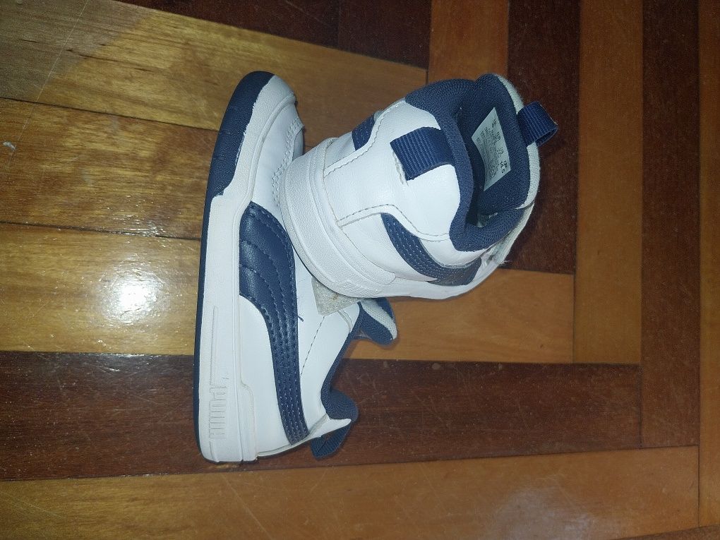 Buty dla chłopca roz. 23 oryginalne