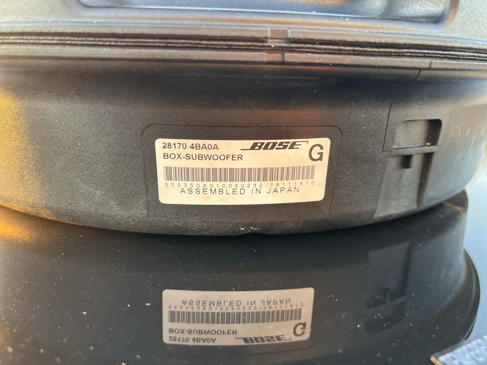Продам сабвуфер bose в запаску автомобиля!!