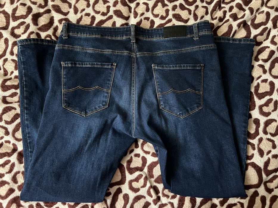 Чололовічі джинси