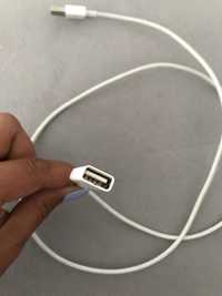 Cabo branco USB da Apple com entrada fêmea 1 metro
