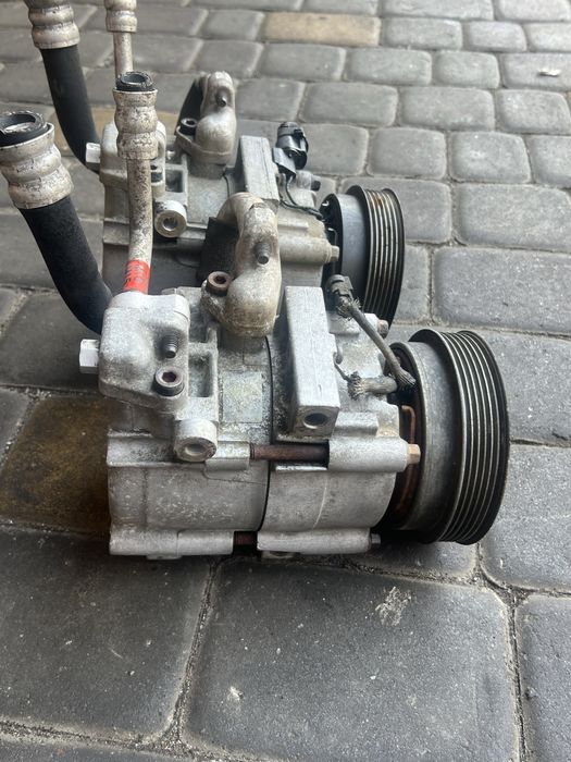 Кондиціонер Компресор кондиціонера Hyundai Tucson Kia спортеч