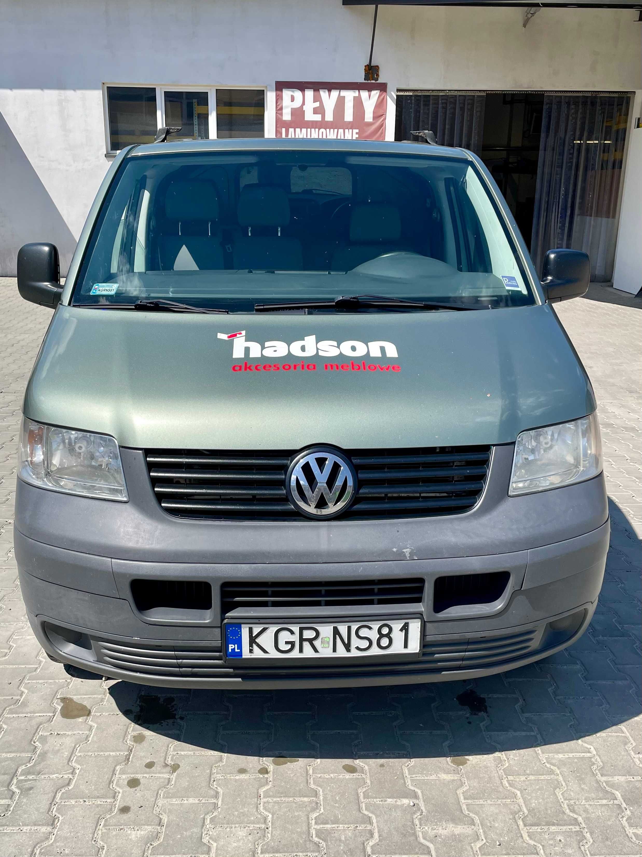 Volkswagen Transporter T5 Long Dostawczy