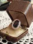 Pierścionek Art Deco Szafir diamenty brylanty