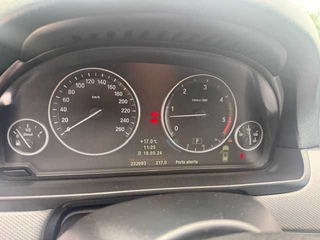 BMW 530d x-Drive Auto ano 2011