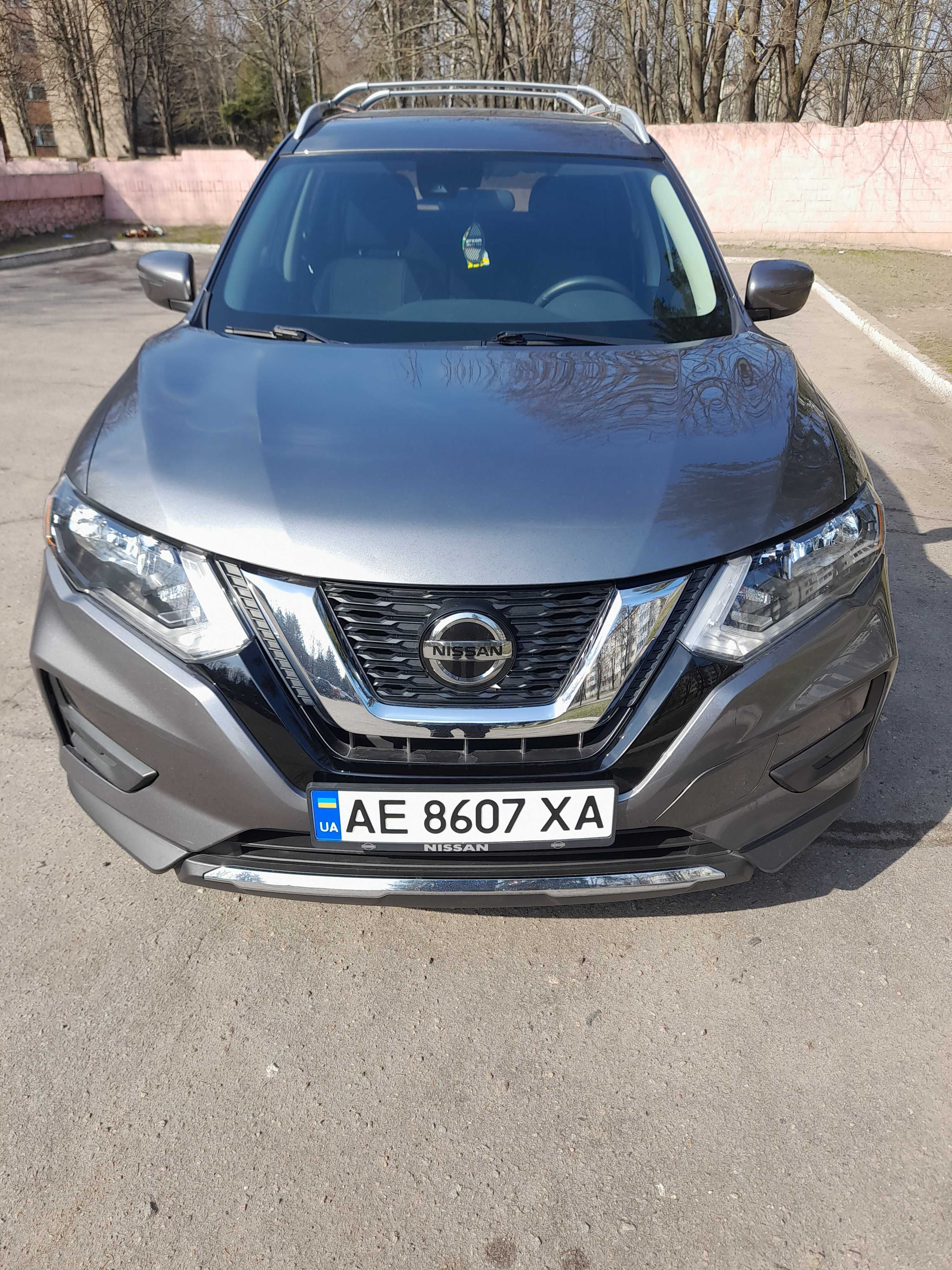 Nissan rogue 2019