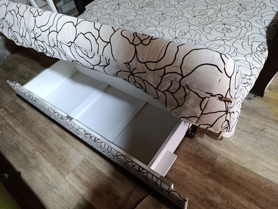 Продам диван аккордеон