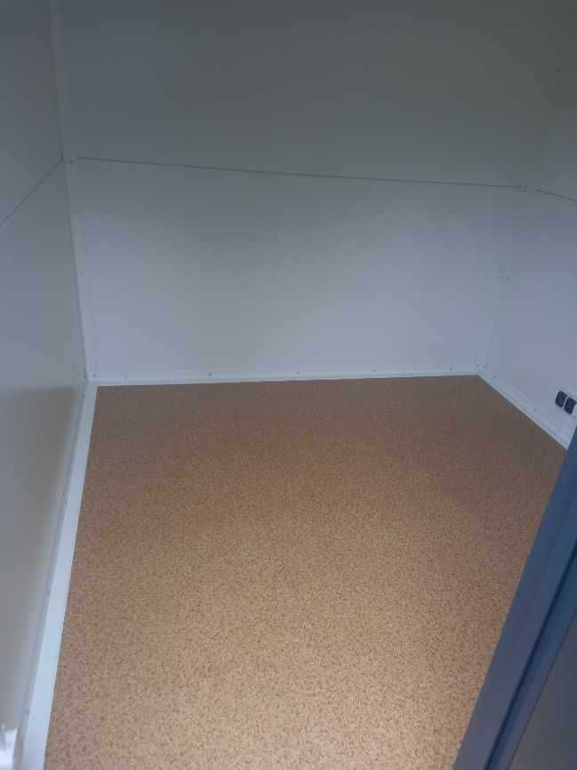 Magazyn Energi  Kontener sanitarny WC pawilon toaleta 1,5 m x 1,5 m