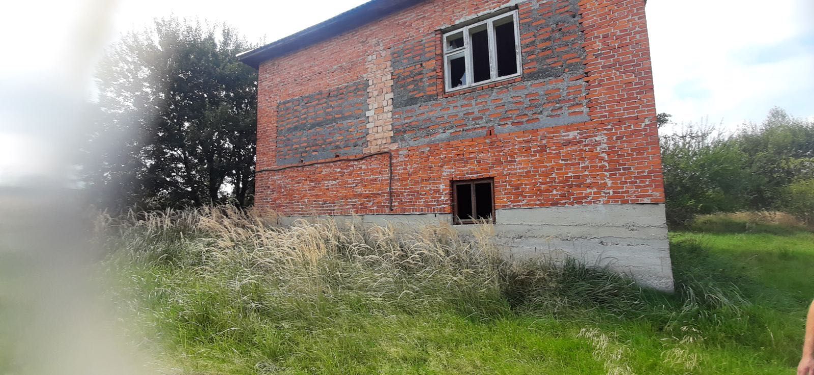 Продаж незавершеного будинку