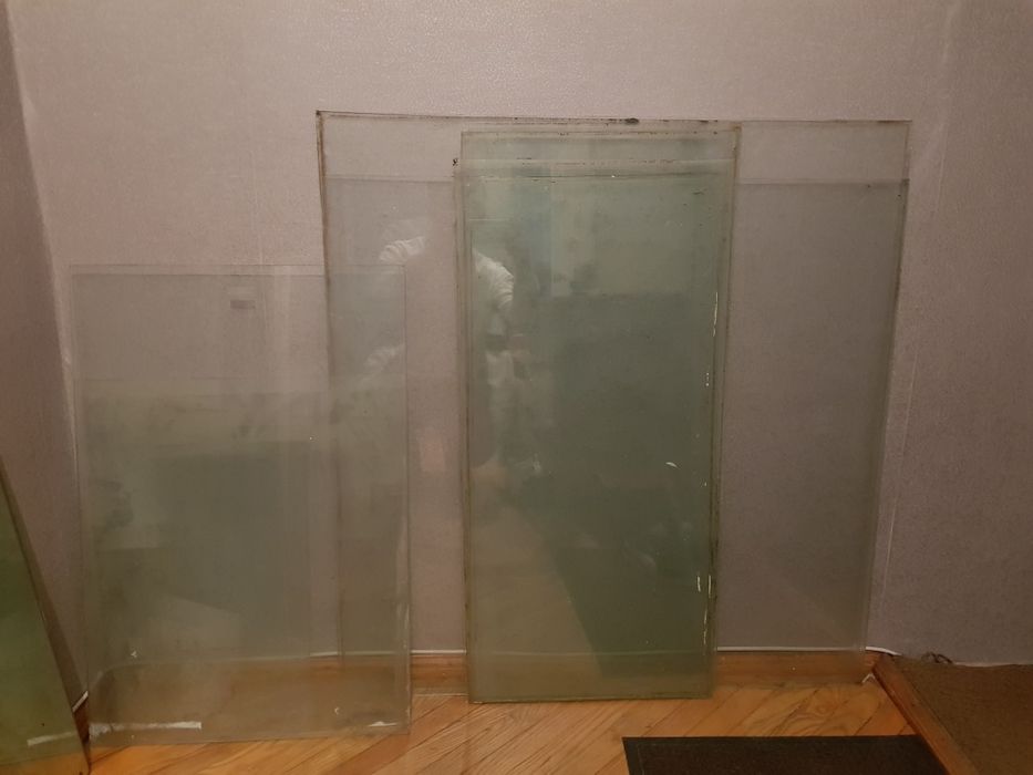 Скло. Стекло (різні розміри)