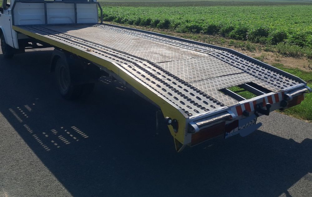 Najazd auto laweta zabudowa