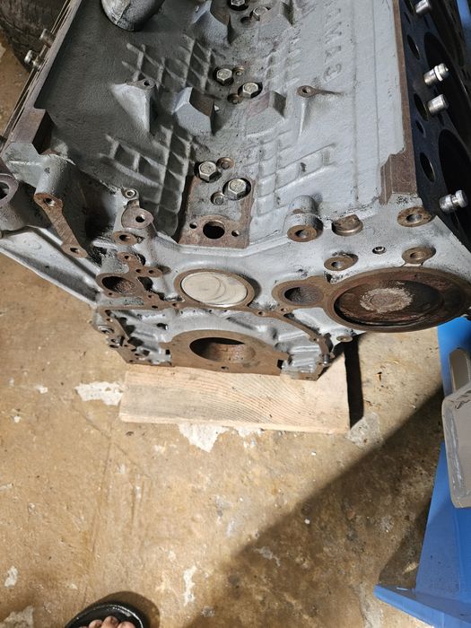 Продам двигун зіл 130 блок .камаз 740.10