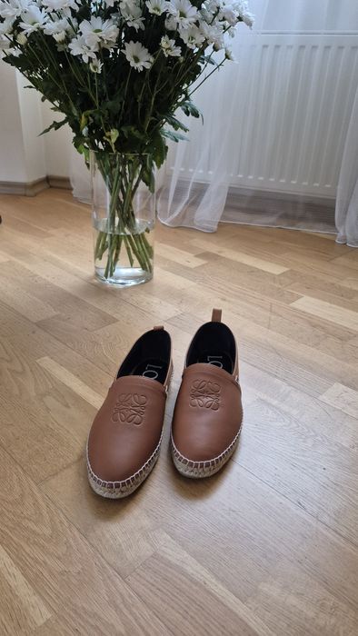 Loewe чоловічі еспадрілії.
