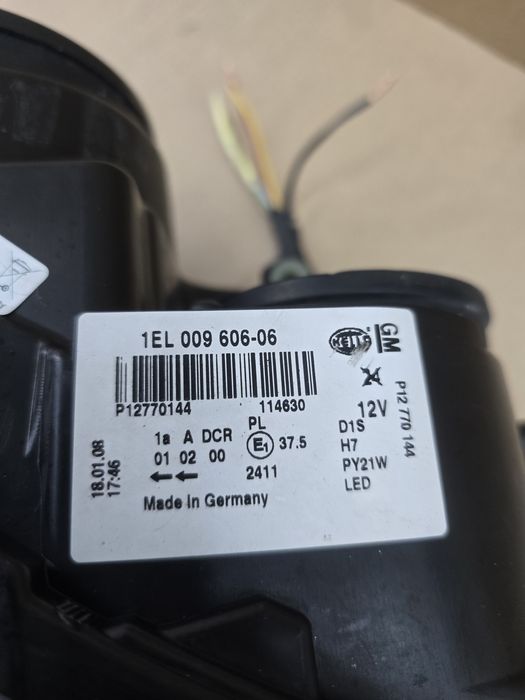 Lampa Prawa Przednia Saab 93 2009 rok XENON EU