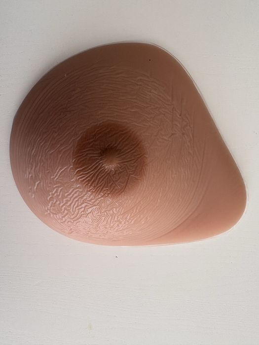 Proteza piersi pierś po masektomii amazonka