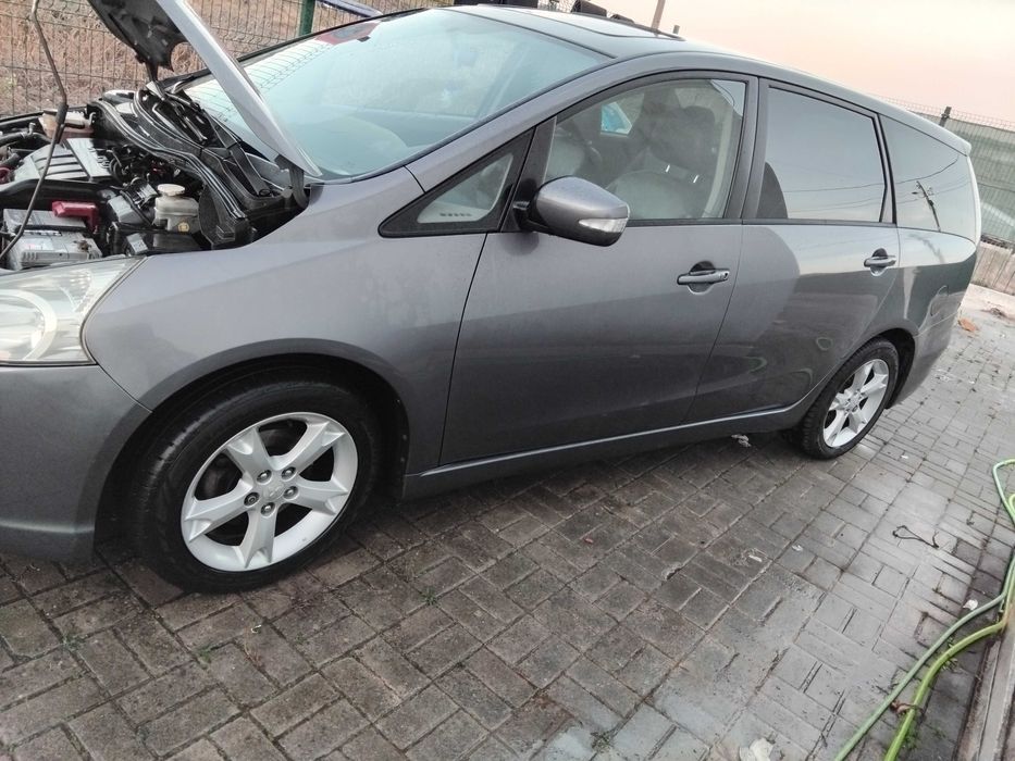 Vendo ou troco mitsubishi grandis 2.0did