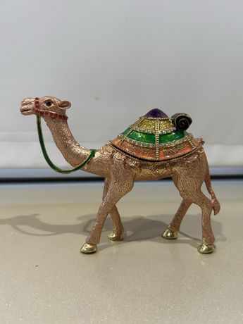 Статуетка верблюд