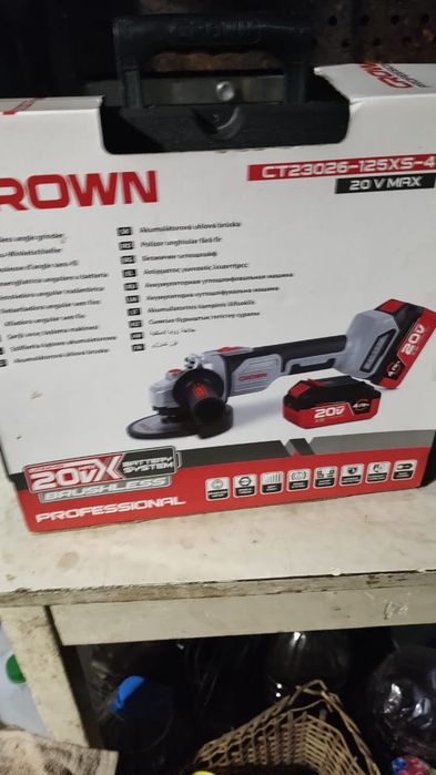 Шліфмашина болгарка акумуляторна crwn ct23026-125xs-4bmc