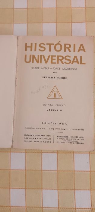 Historia concisa de Portugal e Historia Universal idade Media