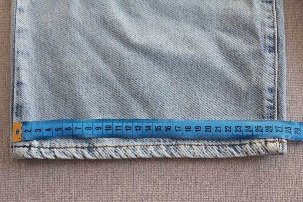 Jeansy damskie NA-KD Slouchy dzwony flare mom jeans spodnie jeansowe