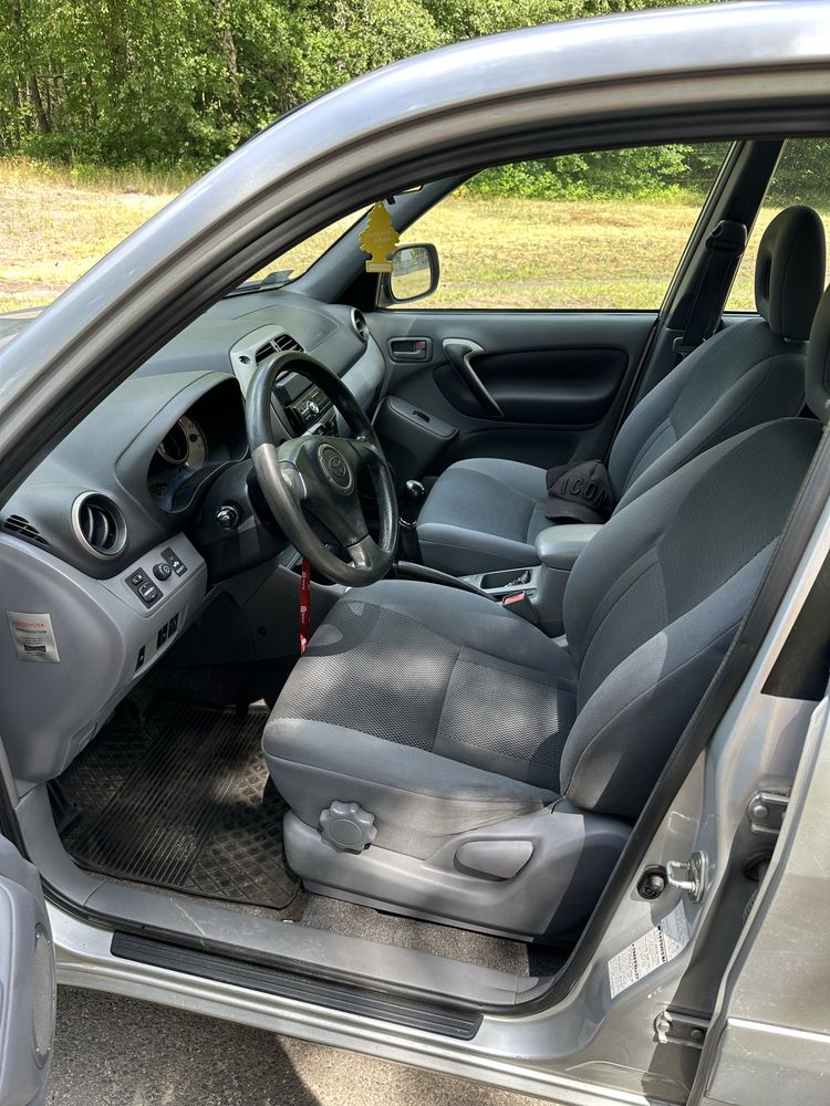 TOYOTA RAV4 2.0D4D 116KM 4X4