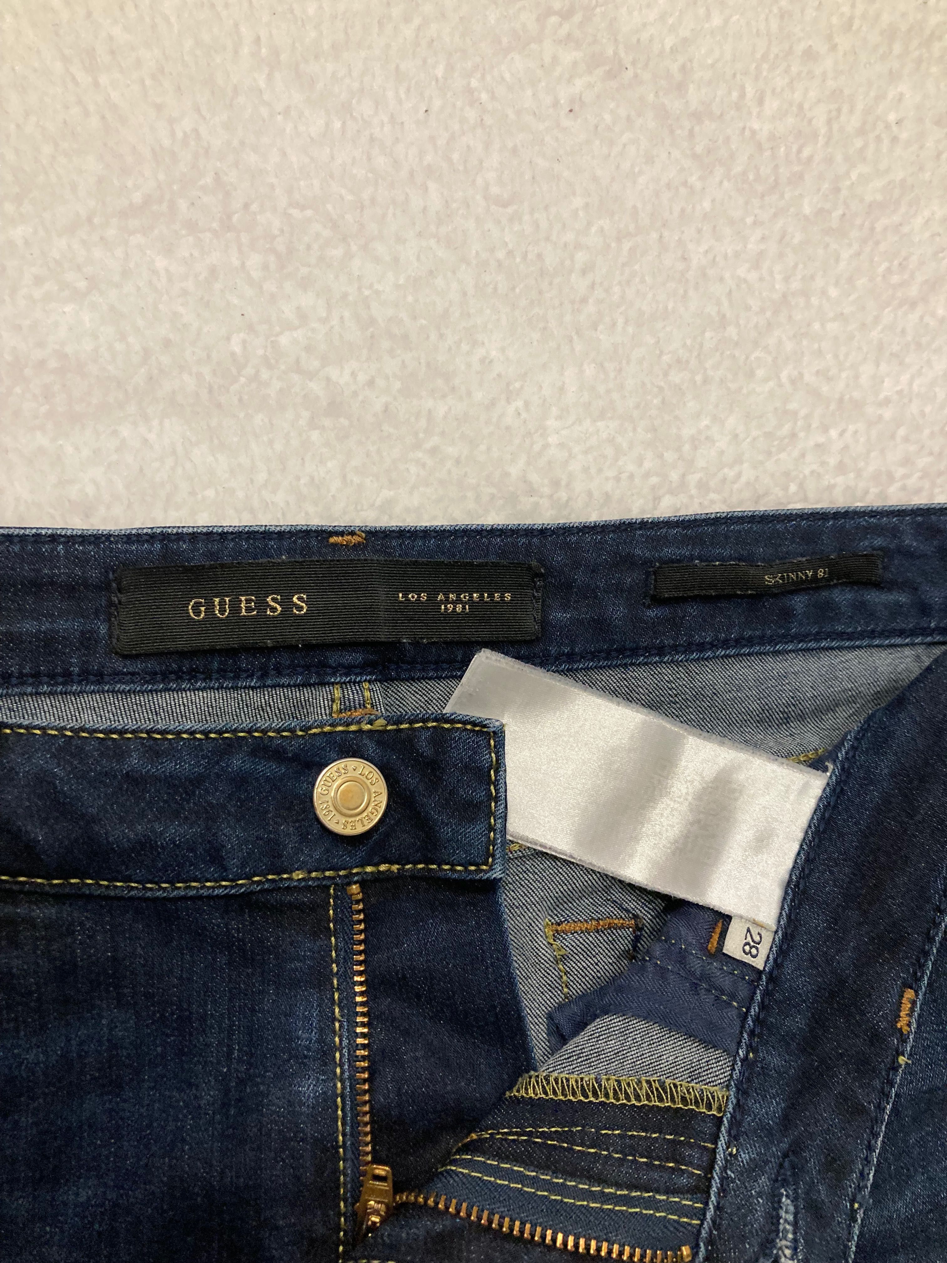 Jeansy Guess damskie