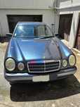 Mercedes Benz E200