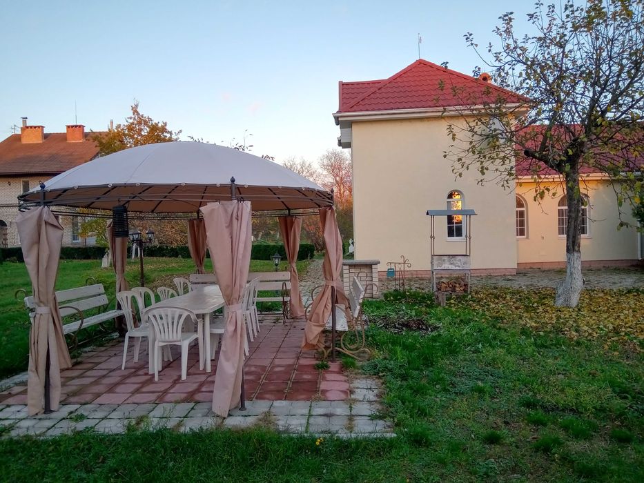 #478  Аренда Дома Посуточно 4 спальни  Бассейн Баня BBQ Бильярд Озеро