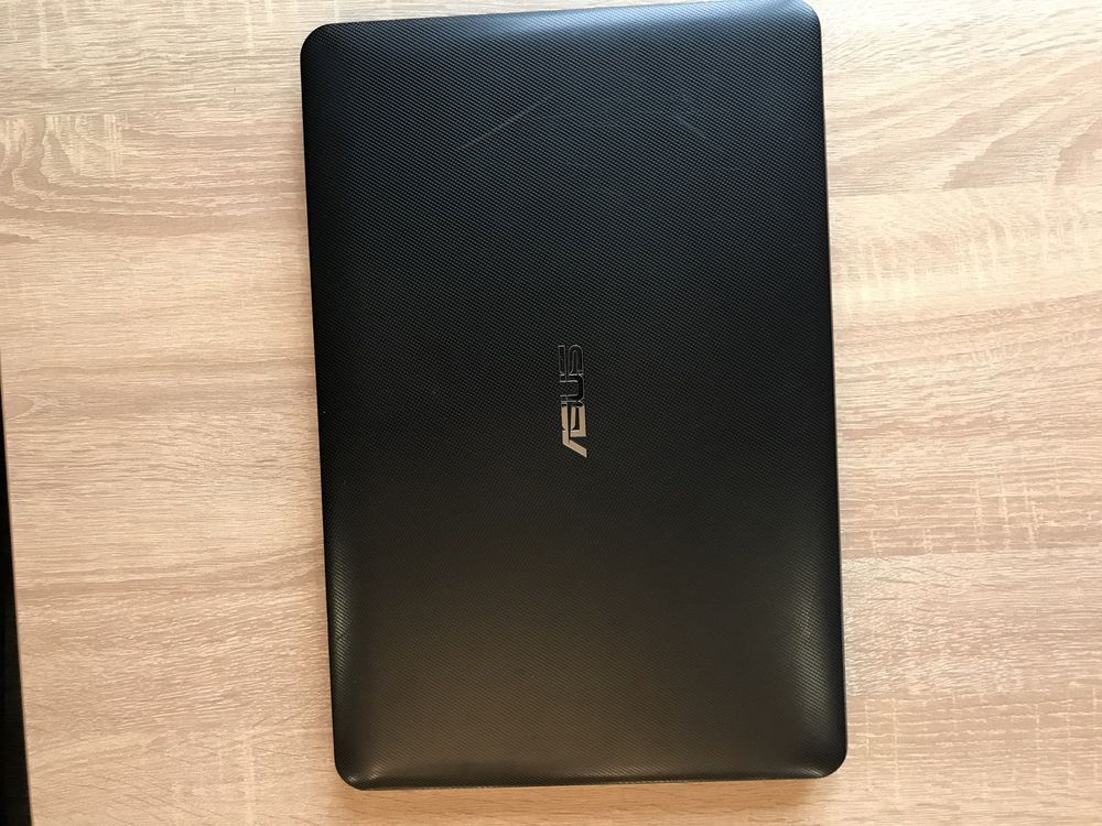 ноутбук Asus F554L/i3-4005/4 GB Ram