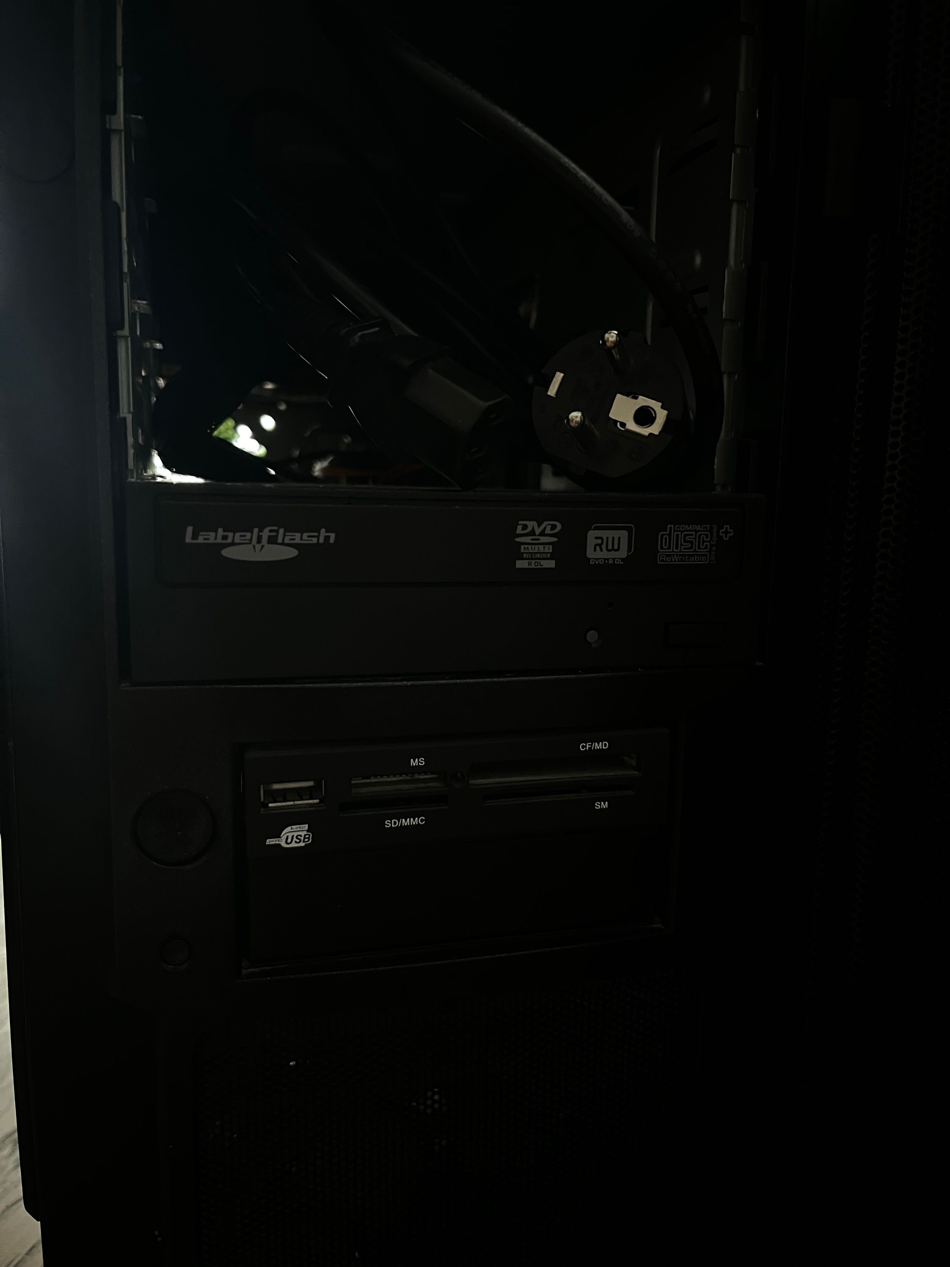 Komputer Stacjonarny na części Gigabyte/GTX 1050/Cooler Master V8/i7/