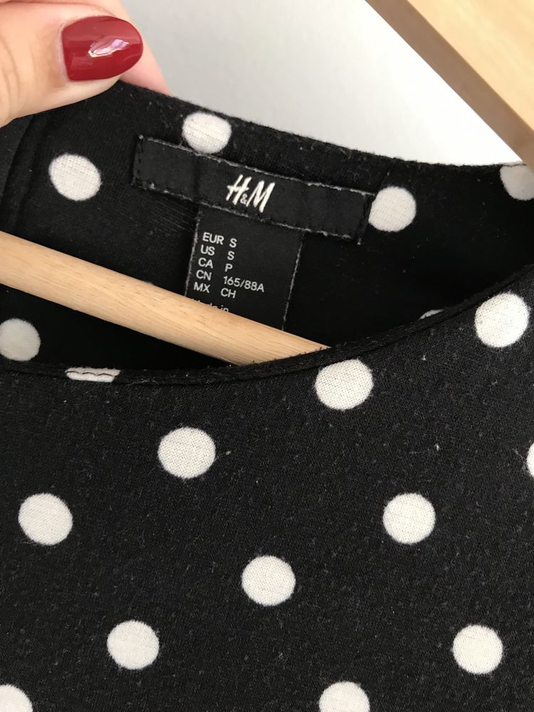 Sukienka w groszki czarna długi rękaw H&M