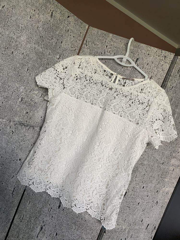 Biała koronkowa bluzka Orsay