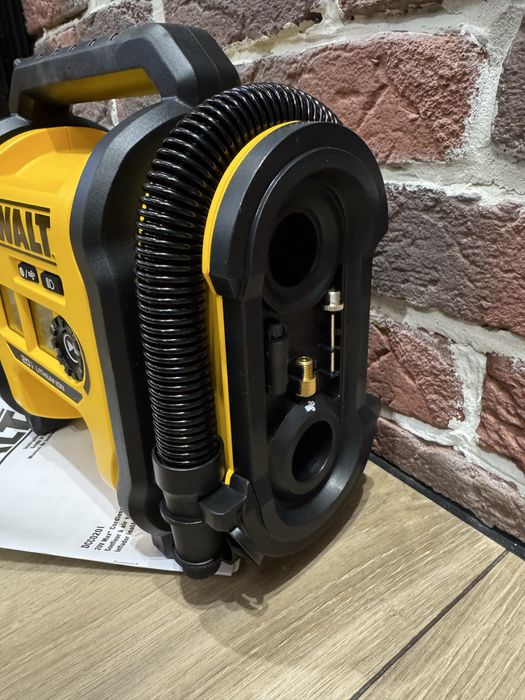 DeWalt DCC020I 20V аккумуляторный автомобильный компрессор