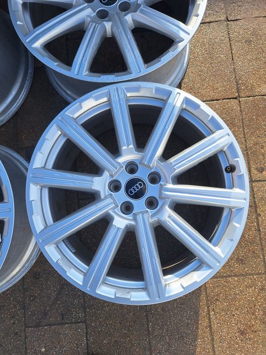 Alufelgi Audi Q7 4M 20 cali