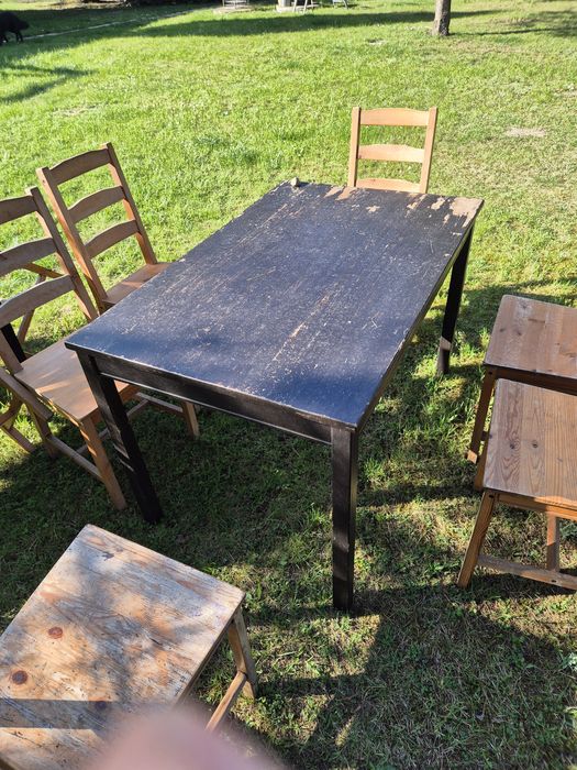 IKEA stół drewniany z 4 krzesłami