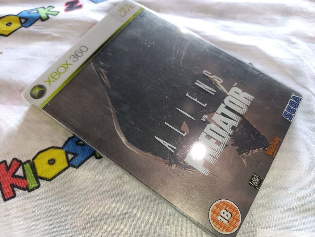 Aliens Vs Predator gra + steelbook Xbox360 stan niemal 10/10